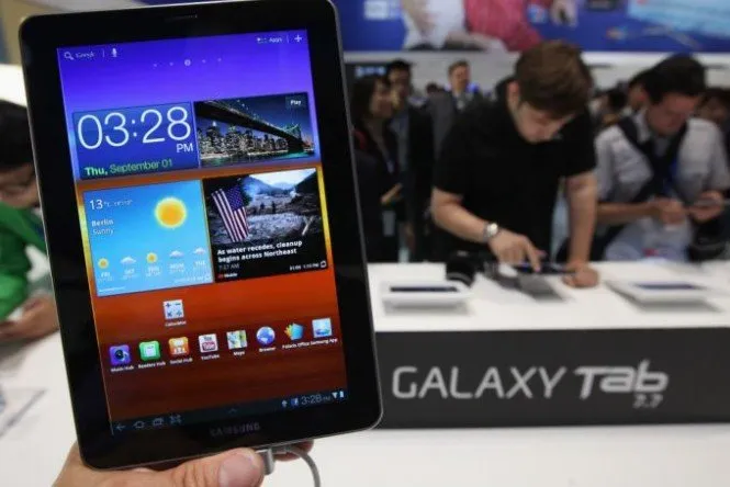  Liminar proíbe a produção e a venda do tablet Galaxy Tab 10.1 nos mercados norte-americanos.