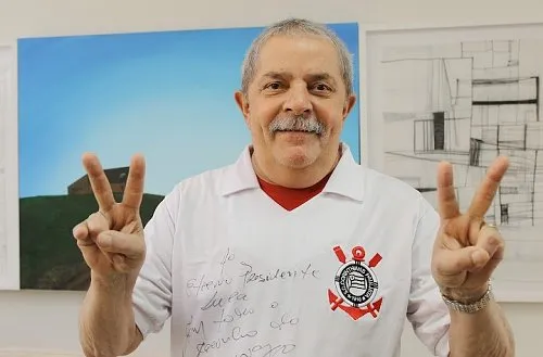 Lula é internado para exames de rotina no Sírio Libanês