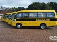 Jandaia do Sul adquire seis micro-ônibus para o transporte escolar 