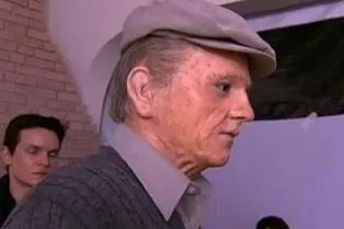 Luan Santana aparece como idoso no 'Fantástico'