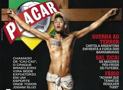 Revista publica Neymar crucificado e defende jogador