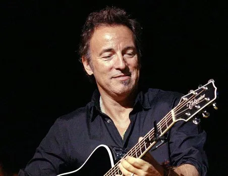 Manuscrito de clássico de Bruce Springsteen vai a leilão