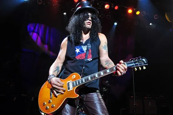 Slash estreia no Brasil com clássicos do Guns N' Roses