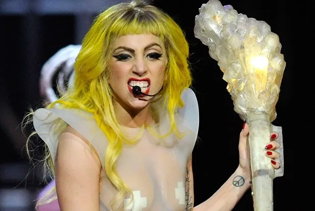  Lady Gaga vai morrer em 2013, diz vidente 
