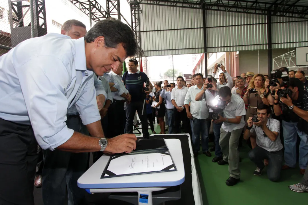 Governador anunciou novas escolas na região de Londrina