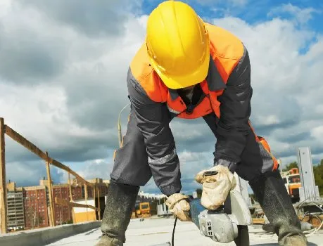Abramat: vendas da indústria da construção caem 9,1%