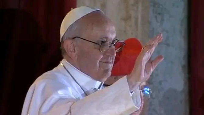 O novo Papa cardeal argentino Jorge Mario Bergoglio, de 76 anos