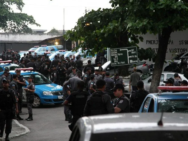 Operação deve prender 53 PMs e 7 policiais civis no Rio