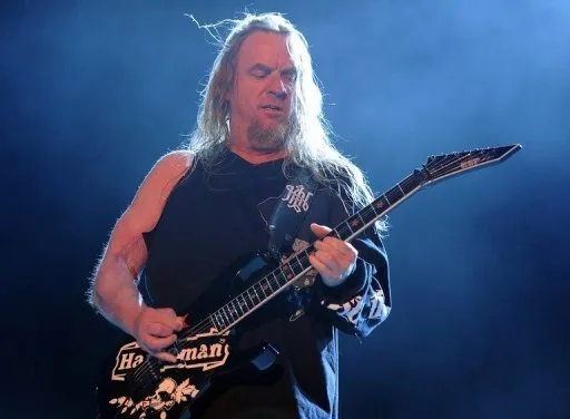 Morre Jeff Hanneman, guitarrista da banda Slayer