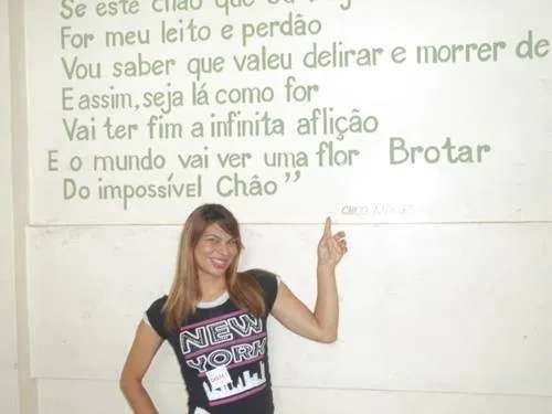 Diretora Laysa Machado na Escola Chico Mendes Reprodução da internet  ( site oglobo.globo.com)