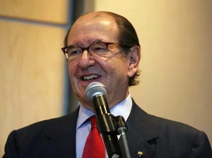 Roberto Civita, presidente do Grupo Abril, morre em SP