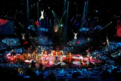 O Cirque do Soleil tem em exibição na cidade de Las Vegas o espetáculo "Michael Jackson ONE" Fotografia - Reuters 