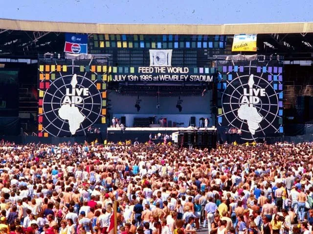 O Dia Mundial do Rock ficou estabelecido depois de um show (Live Aid) realizado no dia 13 de julho de 1985, cuja arrecadação (US$ 100 milhões) foi destinada para minimizar a fome na Etiópia - Crédito da foto - Rock`n roll