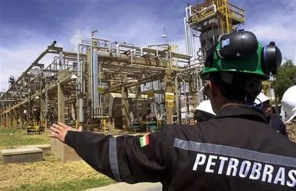 Petrobras pode reduzir investimentos