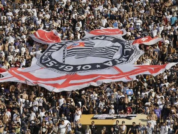 Corinthians contrata seguranças após invasão ao CT
