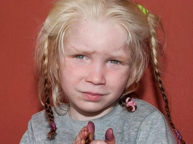 Exame de DNA confirma que menina Maria é filha de cigana búlgara (Fonte da foto: Terra)
