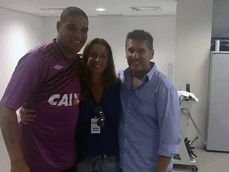 Adriano acorda cedo para ir ao treino do Atlético-PR (Divulgação)