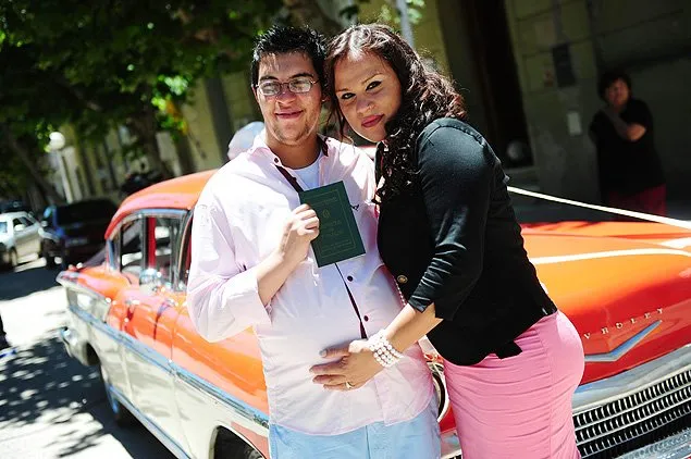 Argentino transgênero deu a luz a uma menina na noite desta quinta-feira  IMAGEM: RICARDO SANTELLAN/EFE