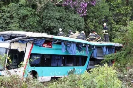 Polícia acredita que o motorista dormiu ao volante