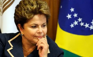 Dilma abre brecha em controle de gastos de obras (Arquivo)