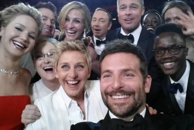 "Selfie" do Oscar foi um truque barato, diz Obama a Ellen