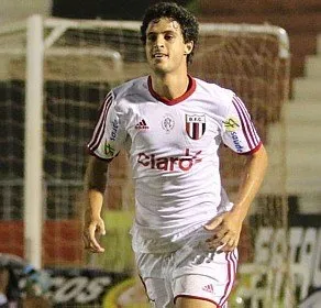 Hudson, de 26 anos, já se destacou no Botafogo durante o Campeonato Paulista