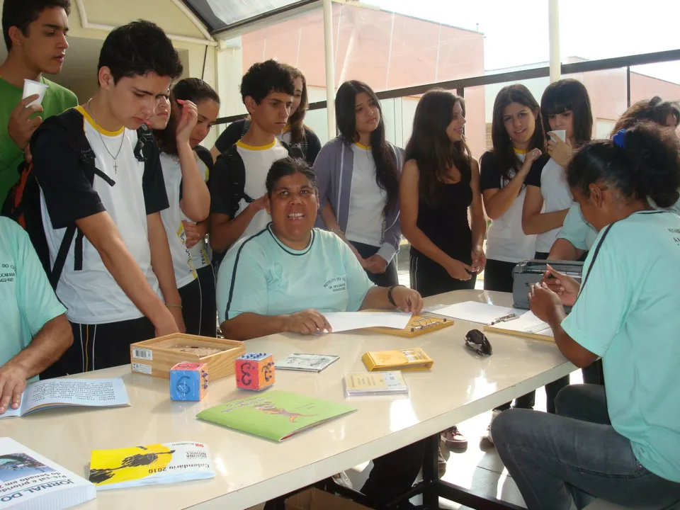 Primeira atividade da Semana da Inclusão teve a participação de estudantes cegos