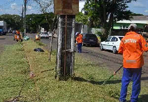 Serviço de limpeza urbana inicia nova etapa em Arapongas