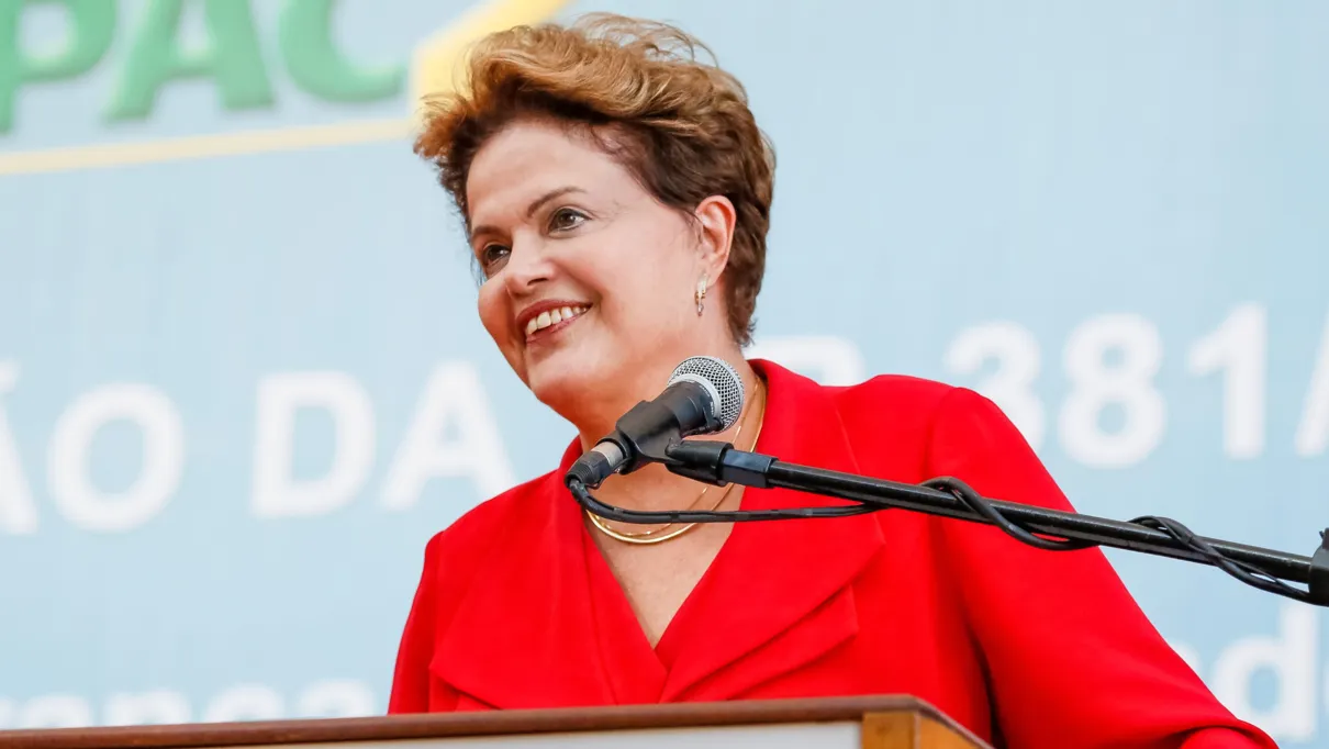 Dilma agora é a quarta mulher mais poderosa do mundo, diz Forbes
