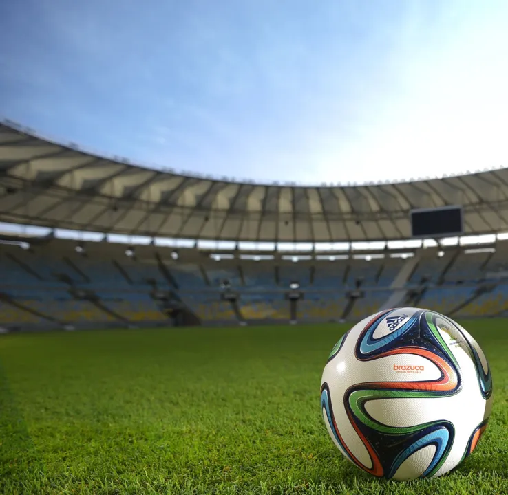 Temos que estar atentos para não sermos surpreendidos com a bola, diz Thiago Silva