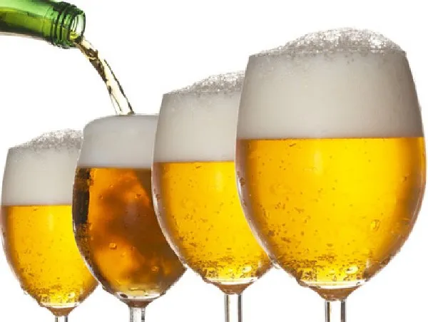 Cervejaria-símbolo de Teresópolis burla lei da Fifa e perde 10 mil garrafas