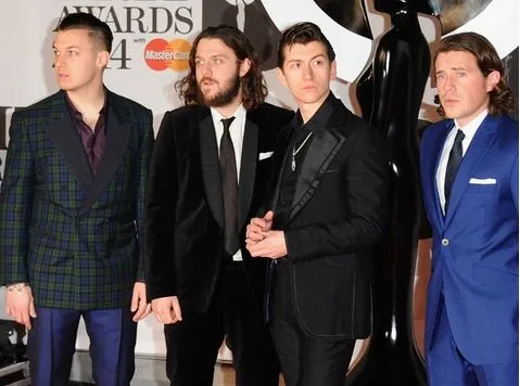 Arctic Monkeys anuncia shows no Brasil em novembro