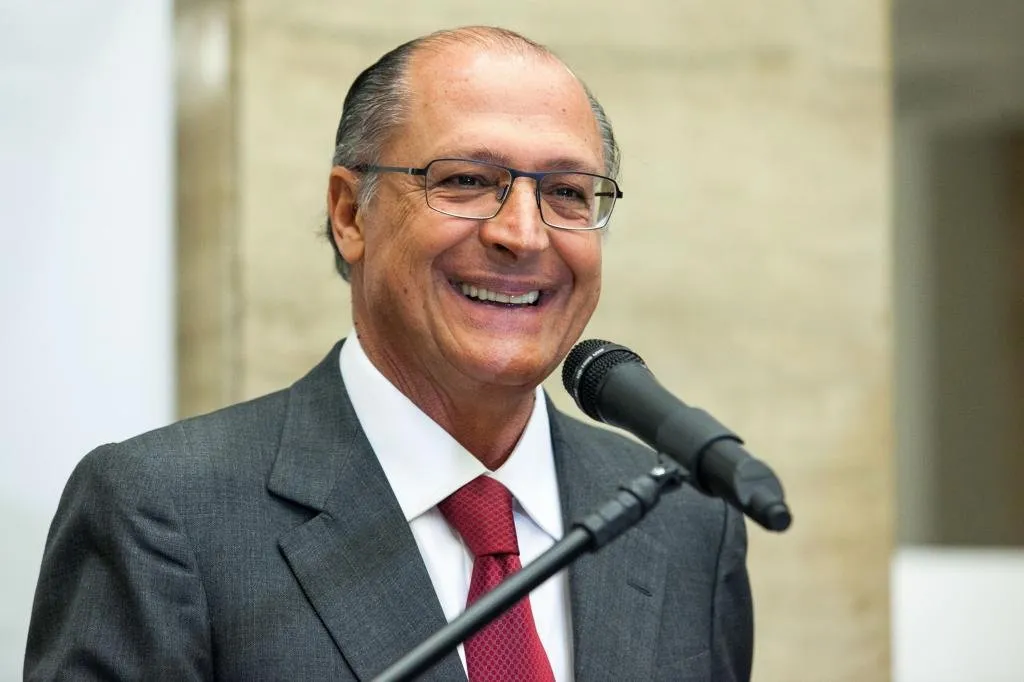 Em rearranjo de secretarias, Alckmin indica novo nome para os Transportes