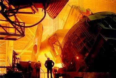 Produção de aço bruto cai 4,9% em junho, diz IABr