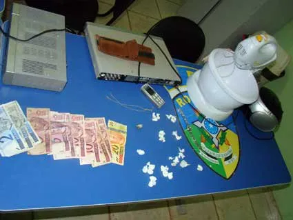 Rapaz vendia a droga no centro de Apucarana