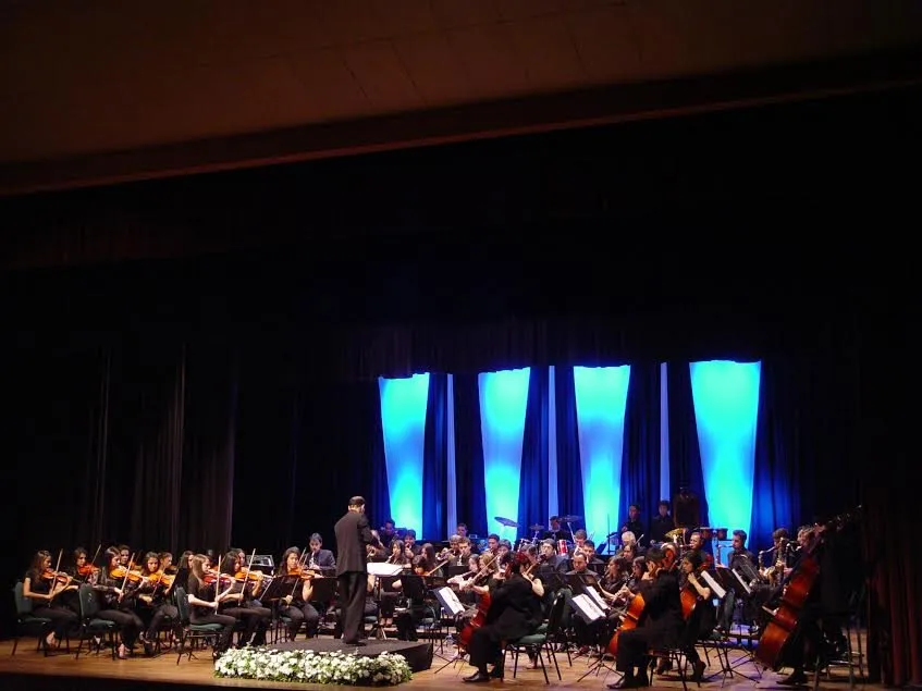 Cine Fênix recebe concerto da  Orquestra Kairós neste sábado 