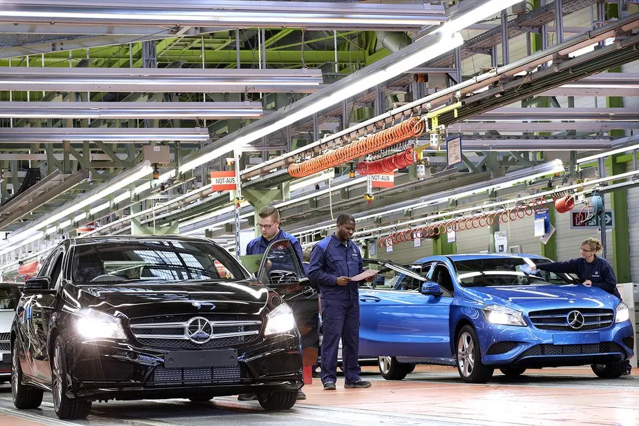 Mercedes negocia redução de salário e pessoal na região do ABC paulista