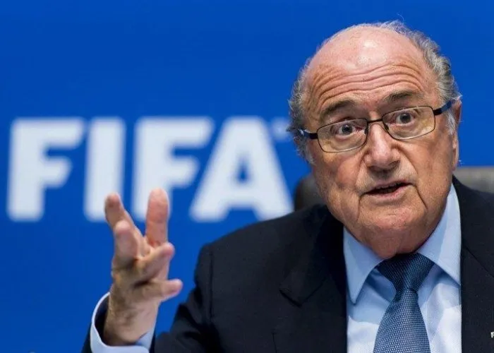 Blatter buscará 5º mandato como presidente da Fifa