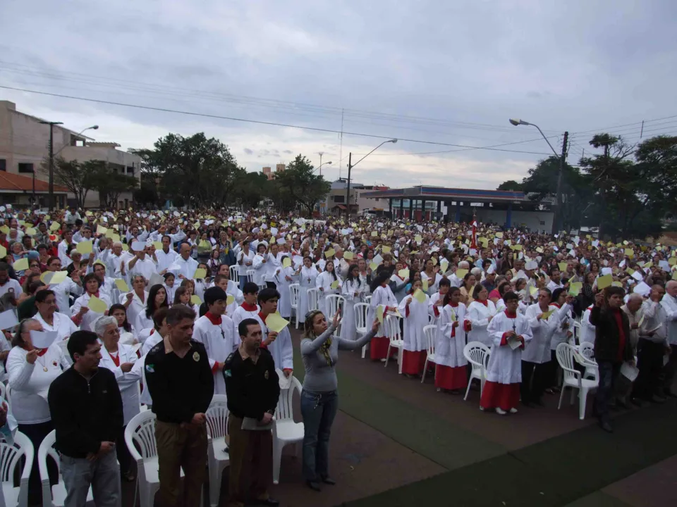 A Missa Campal foi realizada em frente à Praça dos Três Poderes