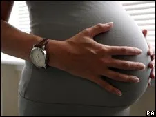 Segundo pesquisa feita em 2010 pelo Ibope em parceria com a UnB, uma a cada sete mulheres já abortou no Brasil. (foto - arquivo)