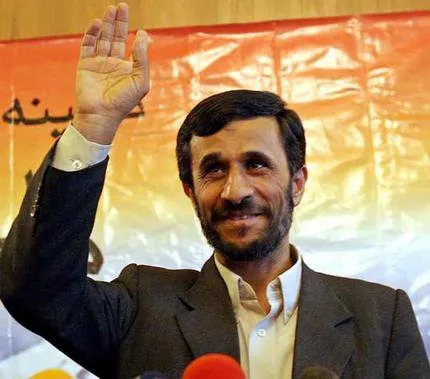 Ahmadinejad garante que o urânio é para fins pacíficos