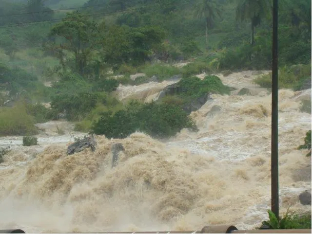 Ventos fortes e chuvas de monção matam 27 no Sri Lanka