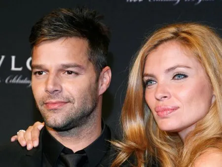  Gays, como Ricky Martin, e mulheres lembram rostos mais rápido porque usam dois lados do cérebro, o que facilita recuperação de informações