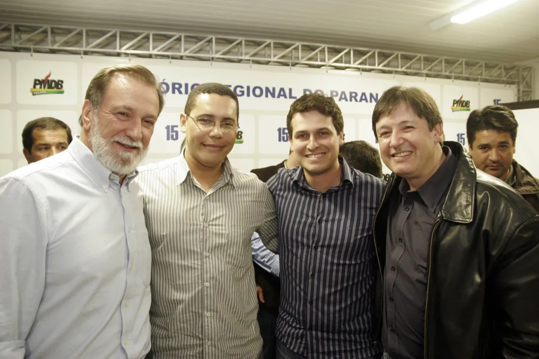  Na foto, Osmar Dias,  Marcos Martins,  Júnior da Femac e Rodrigo Rocha Loures