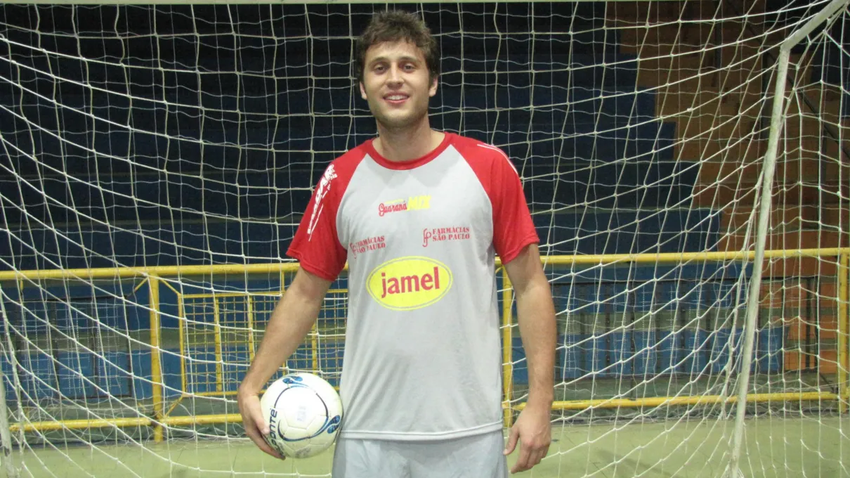  Rafael Cappi foi responsavel pelo 5º gol da equipe do Jandaia Futsal