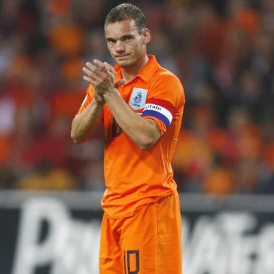 Sneijder declarou que jogadores brasileiros quiseram tirar onda do resultado antes do fim do jogo
