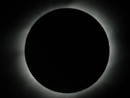  Foto do último eclipse total do Sol, em 22 de julho de 2009; próximo acontecerá no dia 13 de novembro de 2012