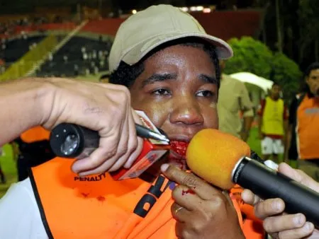  Roque Santos, da Rádio Metrópole, denunciou Leão por agressão