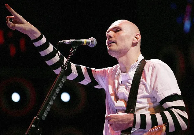  O líder da banda Smashing Pumpkins, Billy Corgan, durante apresentação no Live Earth New York 