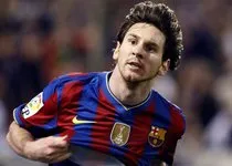  Messi dá show e faz três gols